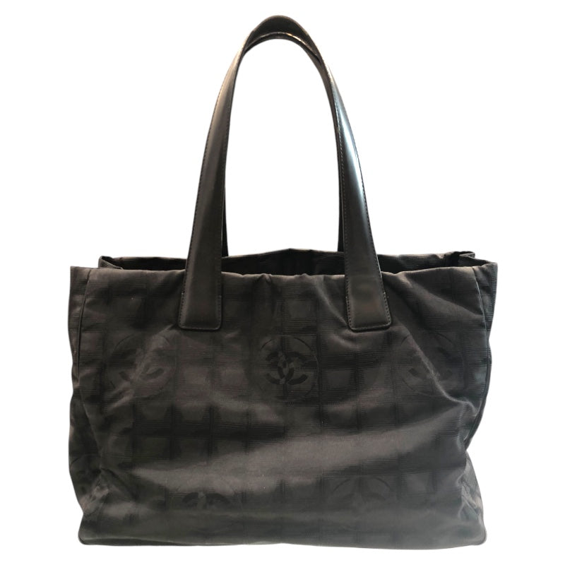 シャネル CHANEL ニュートラベルライントートMM A1599 ブラック ナイロンジャガード レディース トートバッグ |  中古ブランドリユースショップ OKURA(おお蔵)