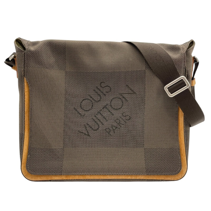 美品 ルイヴィトン M93030 ダミエ ジェアン メッセンジャーバッグ ルイ・ヴィトン LOUIS VUITTON メサジェ M93030 ブラウン ダミエ