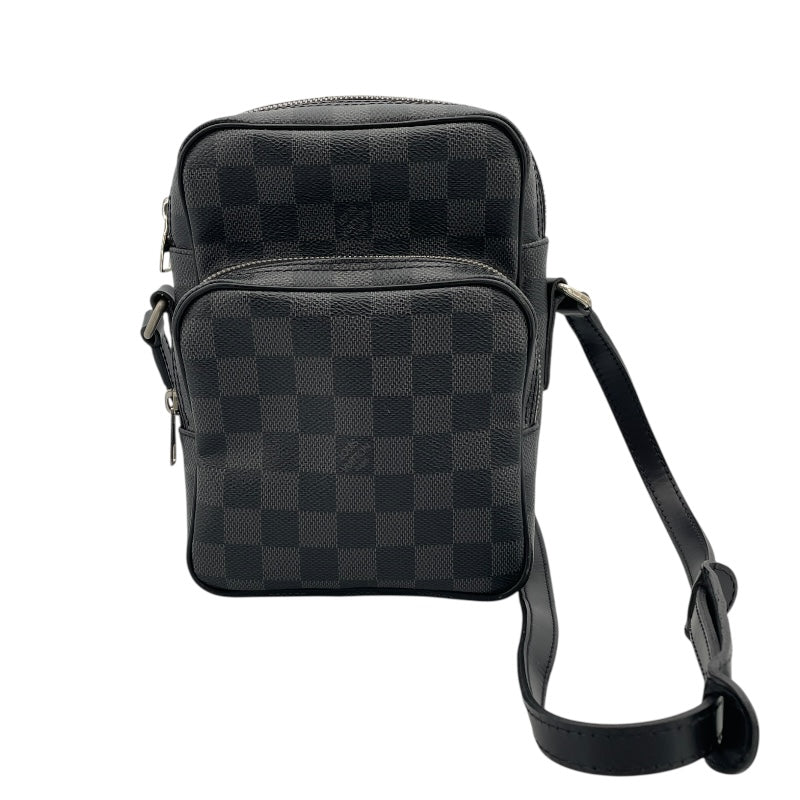 週末価格【美品】ルイヴィトン レム　ショルダー ダミエ・グラフィット ブラ ック ルイ・ヴィトン LOUIS VUITTON レム N41446 ブラック ダミエグラ