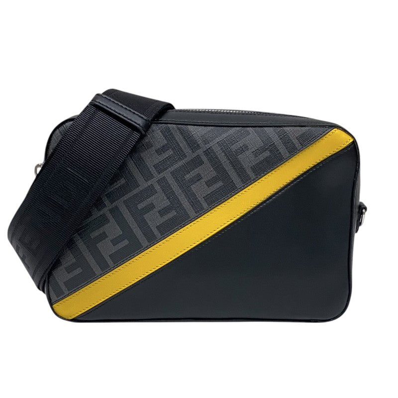 フェンディ FENDI カメラケース ミディアム 7M0286 ブラック PVC