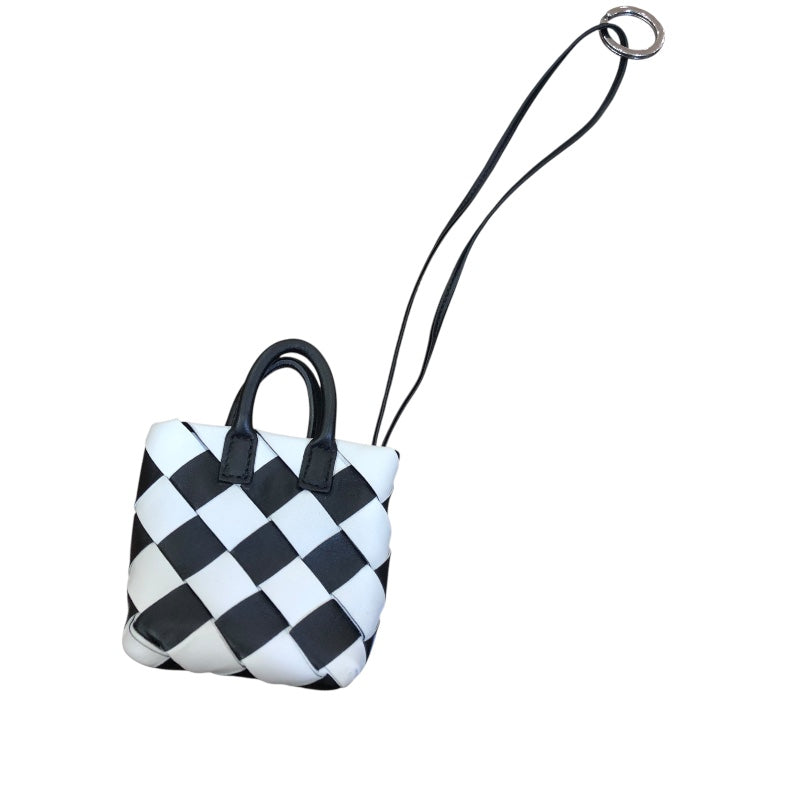 ボッテガ・ヴェネタ BOTTEGA VENETA バッグチャーム ブラック