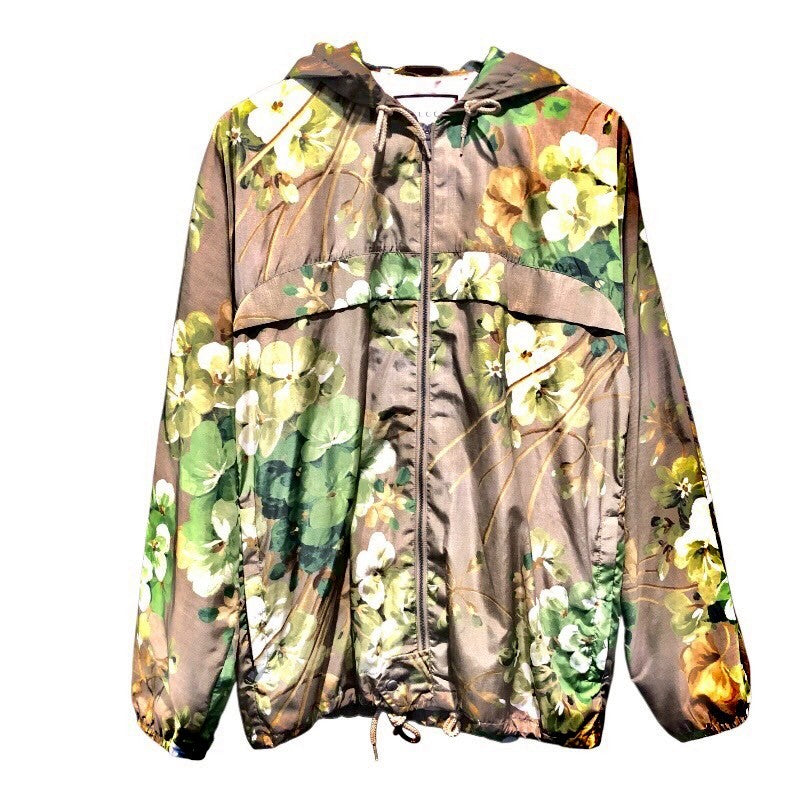 GUCCI ナイロンパーカー オーバーサイズ銀座GUCCIにて購入 本物！ GUCCI ナイロンパーカー オーバーサイズ銀座GUCCIにて購入 本物