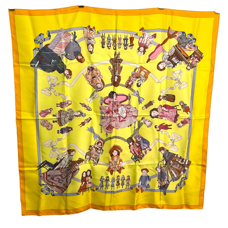 美品⭐️エルメス スカーフ カレ90 リス柄 Les Chênes d’Or 美品⭐️エルメス スカーフ カレ90 リス柄 Les Chênes d'Or