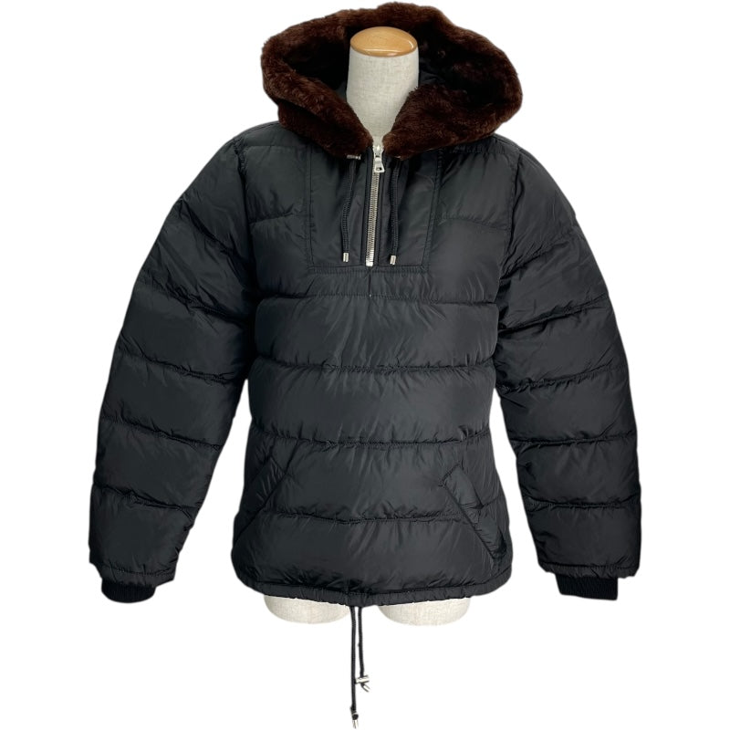 プラダ PRADA パフジャケット ブラック ナイロン レディース その他  