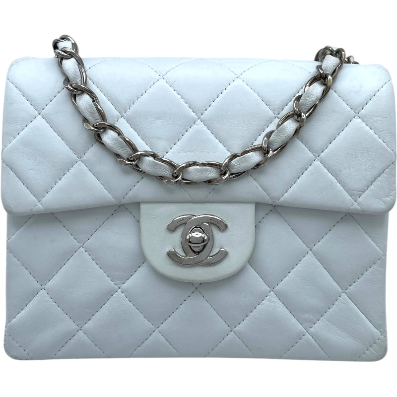 シャネル CHANEL ミニマトラッセ18 A01115 5番台 ホワイト SV金具 ラムスキン レディース ショルダーバッグ シャネル CHANEL ミニマトラッセ18 A01115 5番台 ホワイト SV金具