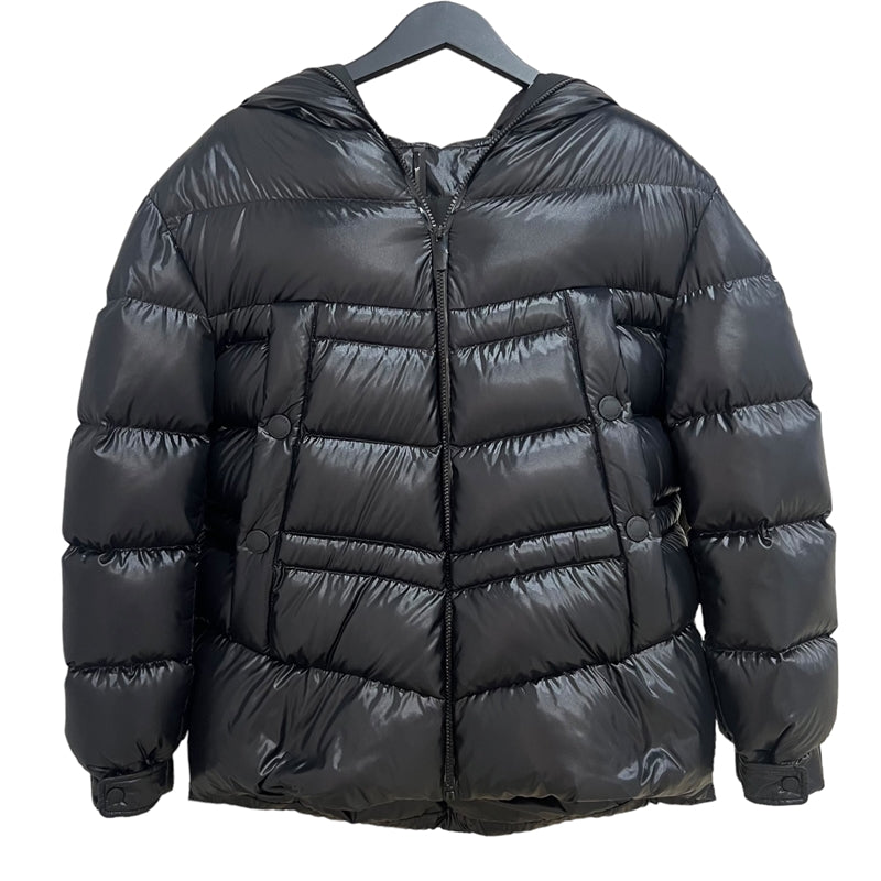 モンクレール MONCLER CLAIR ダウンジャケット 2 ブラック ナイロン100％ レディース ダウンジャケット |  中古ブランドリユースショップ OKURA(おお蔵)