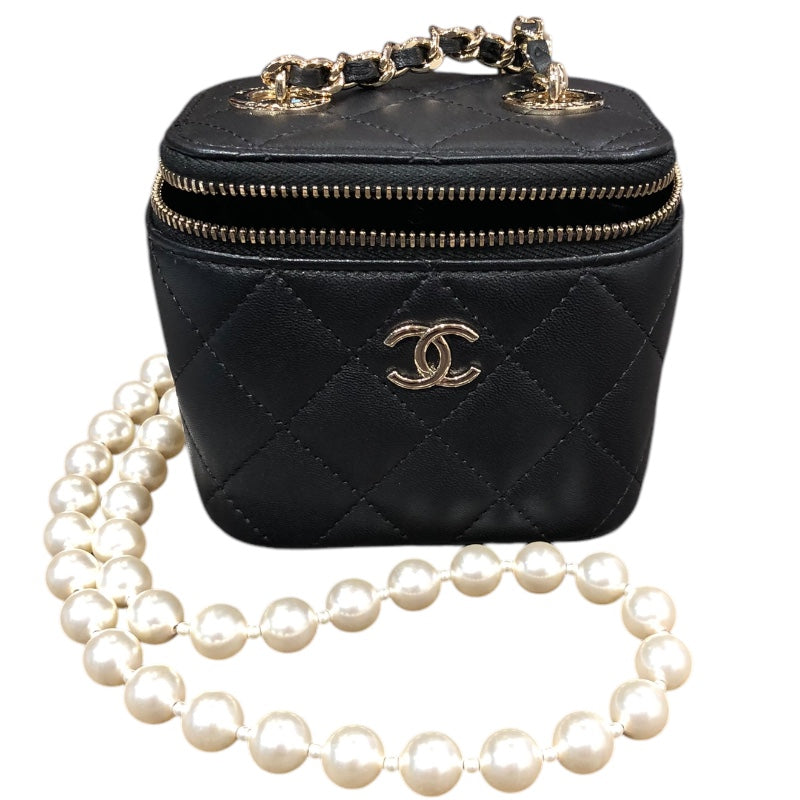 シャネル CHANEL マトラッセミニバニティパールチェーン AP2581 ブラック ゴールド金具 ラム/フェイクパール レディース ショル |  中古ブランドリユースショップ OKURA(おお蔵)