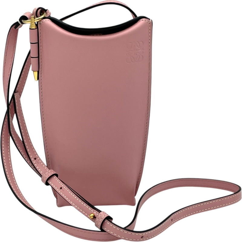 ロエベ LOEWE ゲートポケットショルダー 109.30.Z42 ピンク ロエベ LOEWE ゲートポケットショルダー 109.30.Z42 ピンク