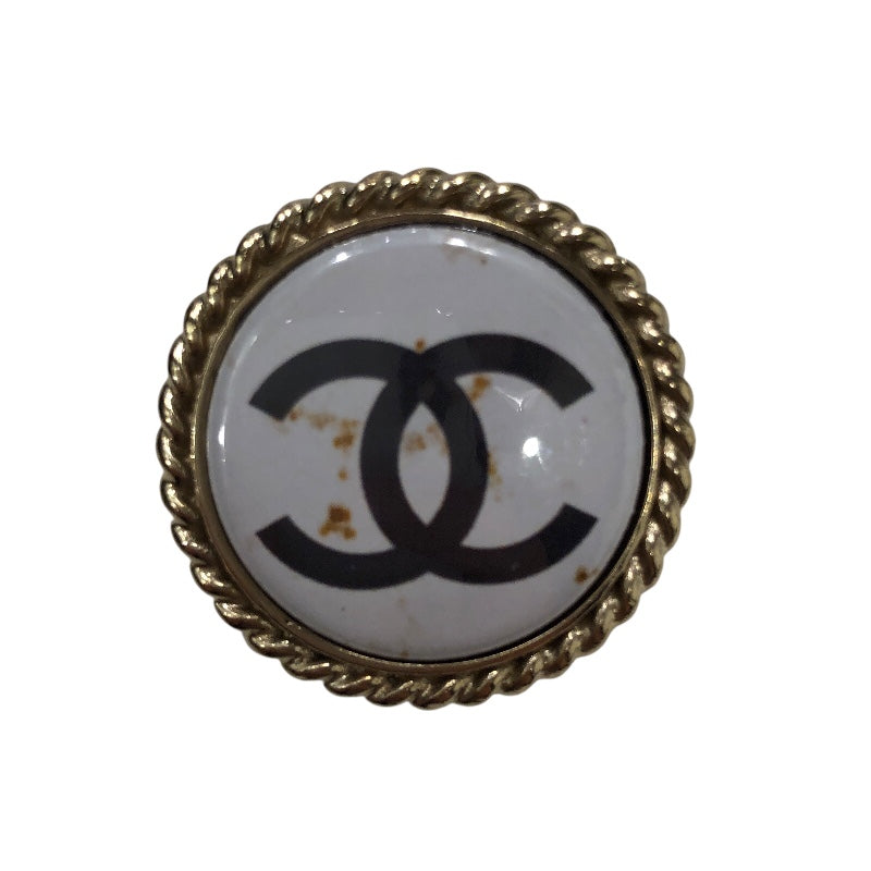 美品 CHANEL シャネル ココマークミニブローチ 15g ゴールド ブローチ シャネル CHANEL ココマークブローチ ゴールド×ホワイト メッキ
