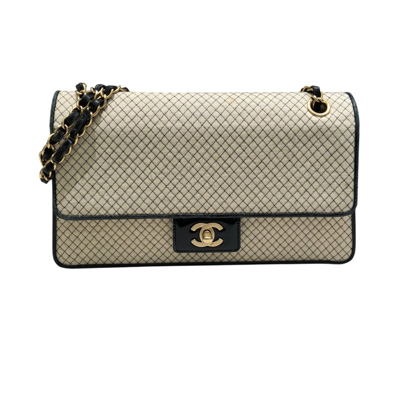 シャネル CHANEL キルティングチェーンショルダーバッグ アイボリー