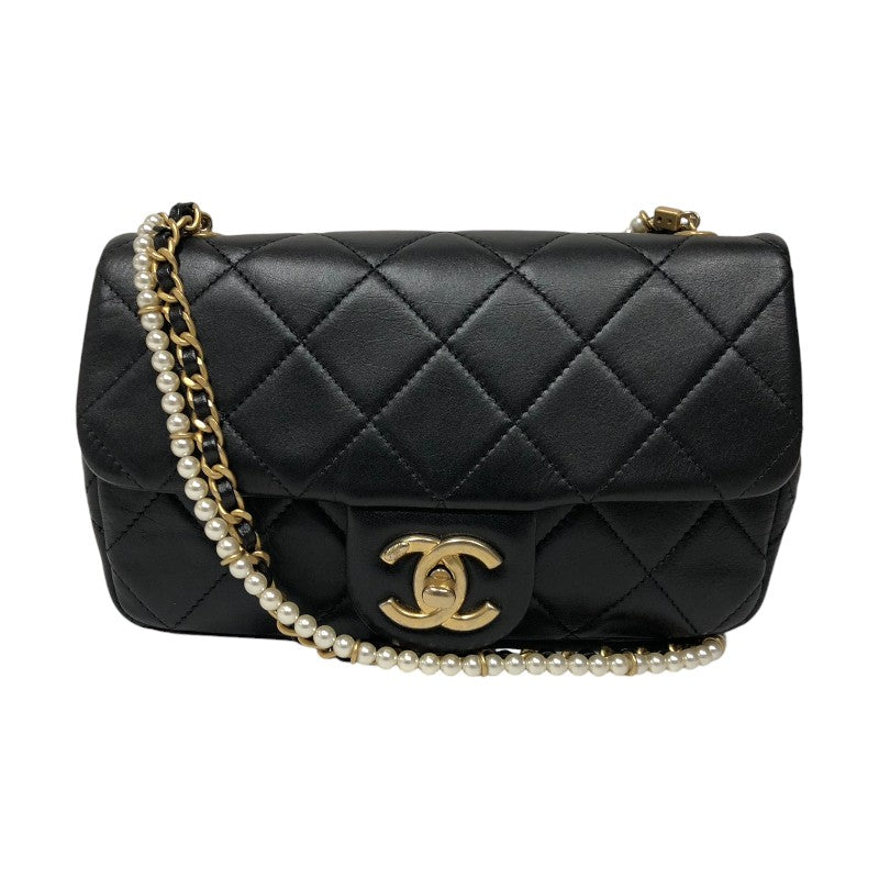 シャネル CHANEL マトラッセ スモールフラップバッグ AS2210 30番台 ブラック パール×ゴールド金具 カーフスキン レディース |  中古ブランドリユースショップ OKURA(おお蔵)