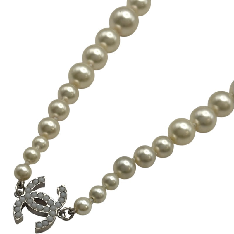 シャネル CHANEL ココマーク ロングパールネックレス 09V ホワイト