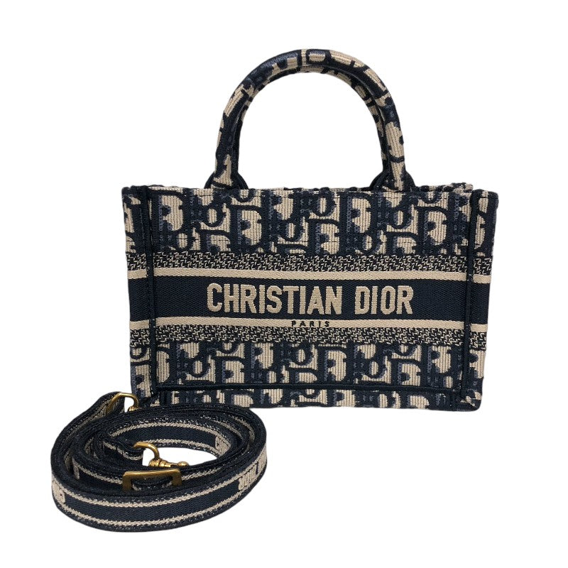 クリスチャン・ディオール Christian Dior オブリークエンブロイダリーブックトートミニ S5573CRIW ネイビー キャンバス |  中古ブランドリユースショップ OKURA(おお蔵)