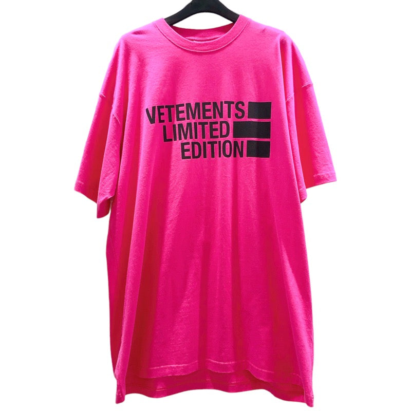 ヴェトモン VETEMENTS ロゴプリントTシャツ UE51TR810P コットン
