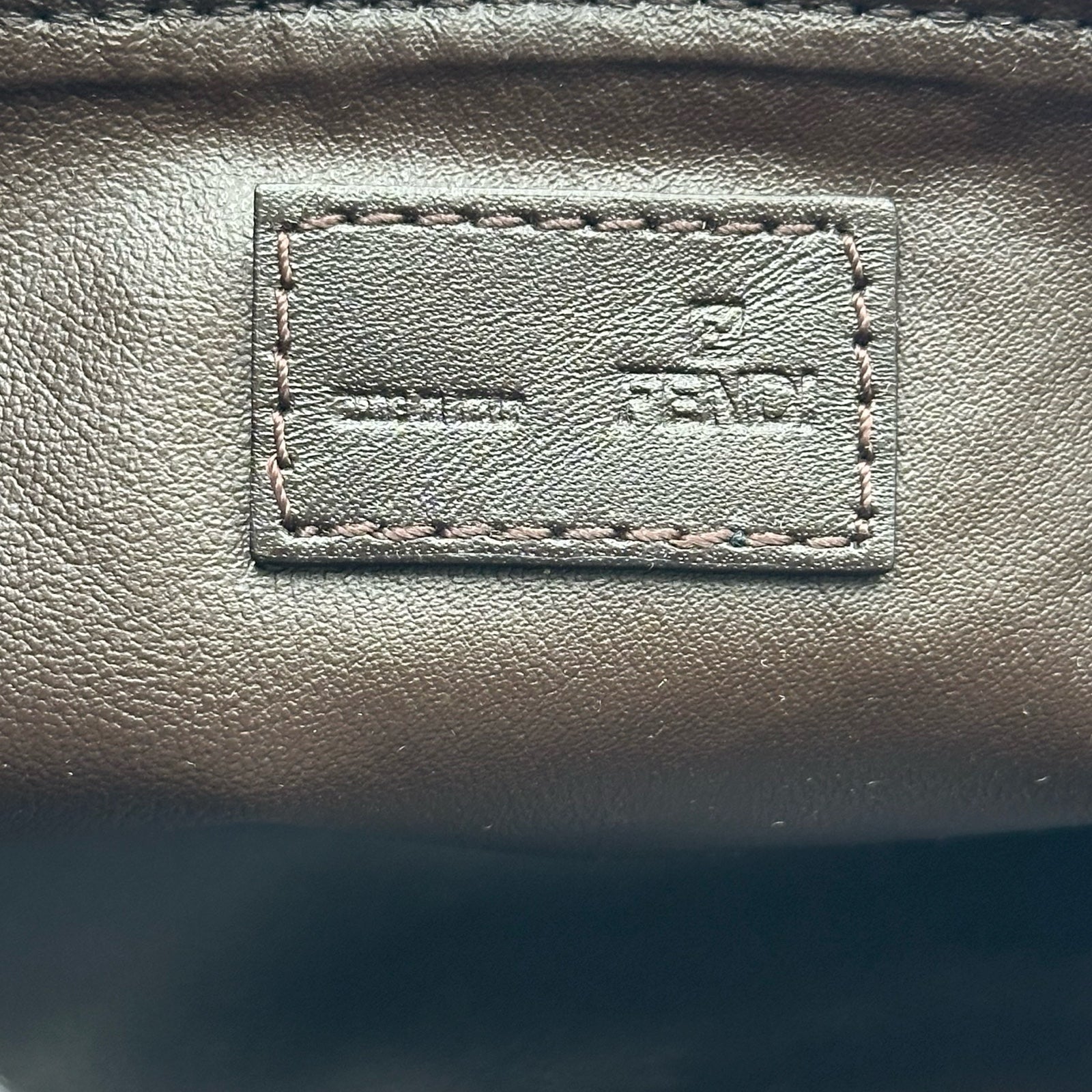 フェンディ FENDI ズッカ柄 ポーチ 7N0038 ブラウン ジャガード