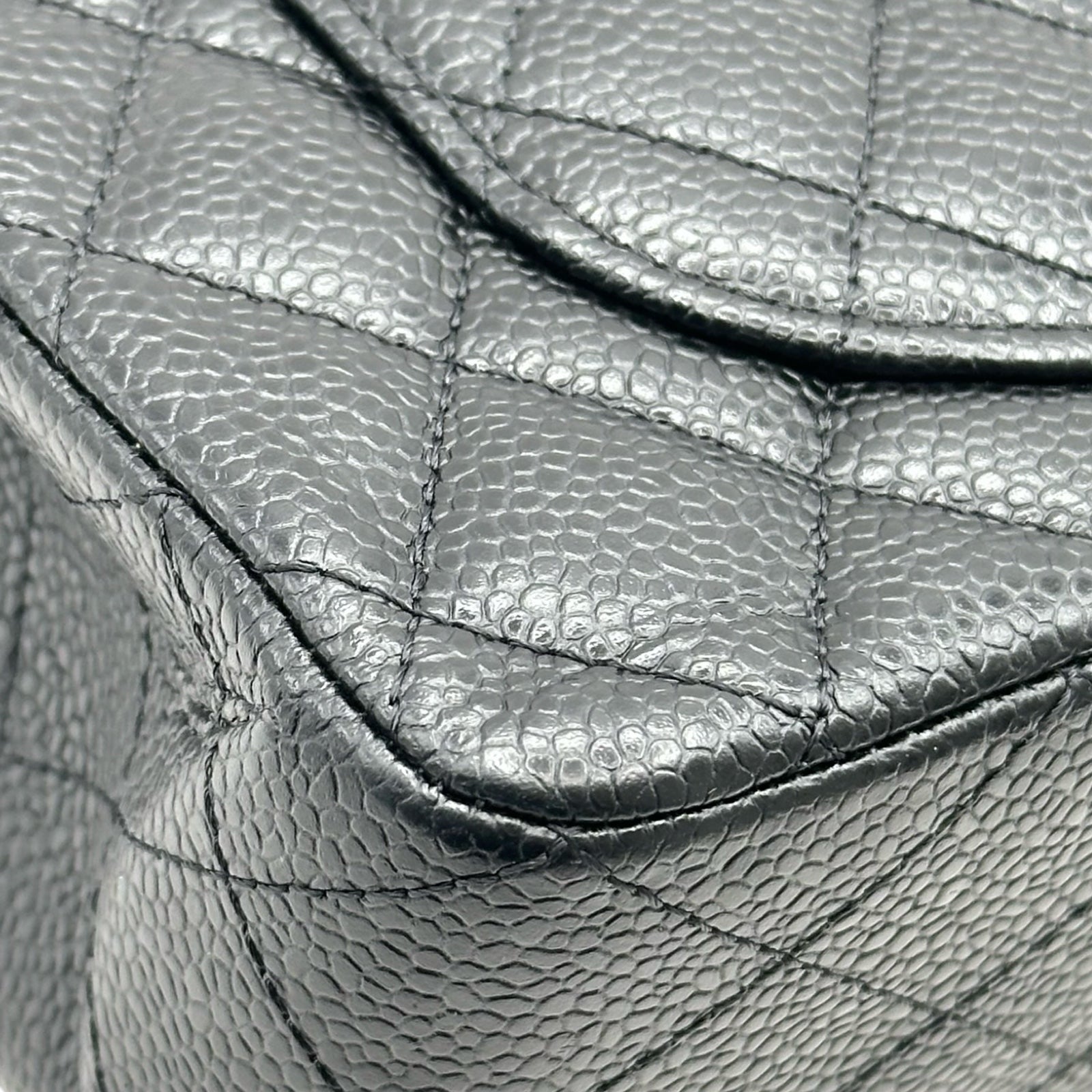 シャネル CHANEL マトラッセ23 A01113 30番台 ブラック シルバー金具