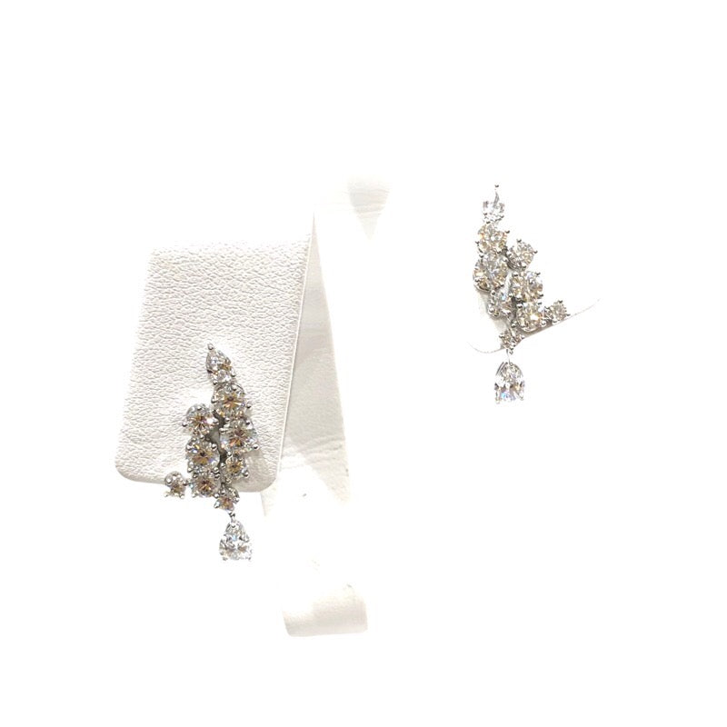 ハリーウィンストン HARRY WINSTON スパークリングクラスター ダイヤピアス Pt950プラチナ ダイヤモンド ジュエリー