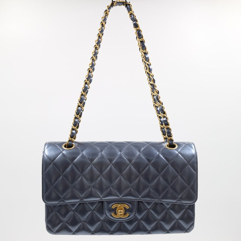 シャネル CHANEL マトラッセ25 カーフ A01112 メタリックブルー/GD金具 カーフ レディース ショルダーバッグ |  中古ブランドリユースショップ OKURA(おお蔵)