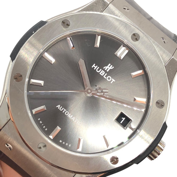 ウブロ HUBLOT クラシックフュージョン　チタニウム　レーシンググレー 511.NX.7071.LR グレー文字盤 チタン メンズ 腕時計
