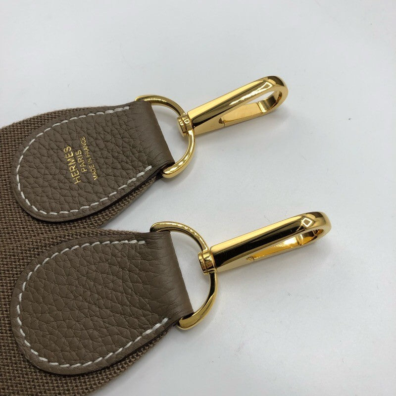 エルメス HERMES エヴリン3 PM Z刻 エトゥープ　ゴールド金具 トリヨン ショルダーバッグ