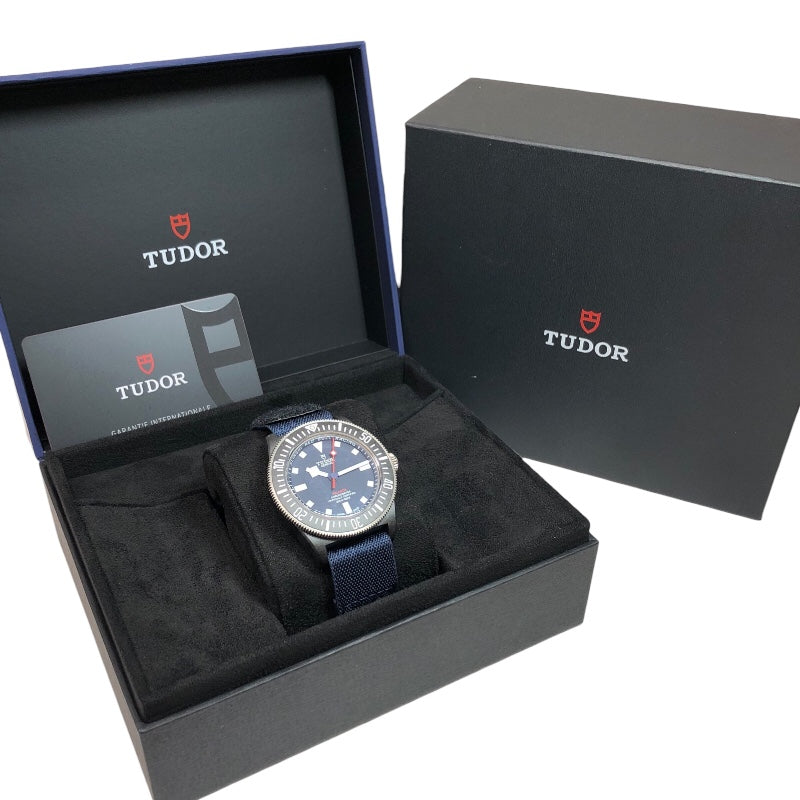 チューダー/チュードル TUDOR ペラゴス FXD 25707KN ブルー文字盤 チタン/カーボン 自動巻き メンズ 腕時計