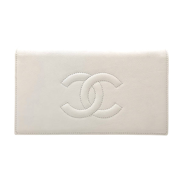 シャネル CHANEL ココマーク 二つ折り長財布 ホワイト レザー 