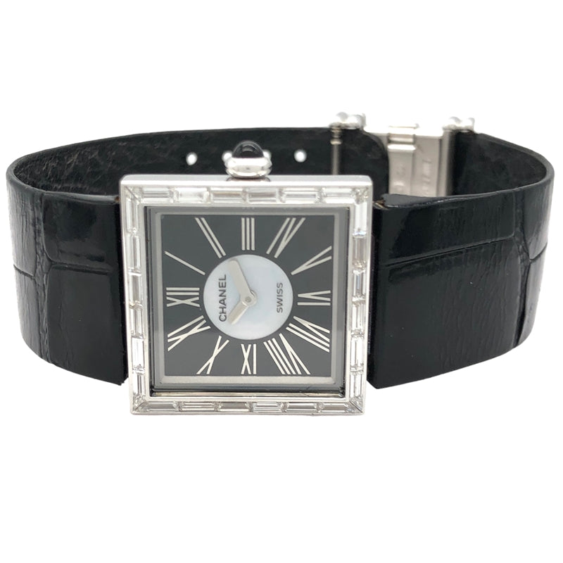 シャネル CHANEL マドモアゼル H0106 ブラックxホワイトシェル