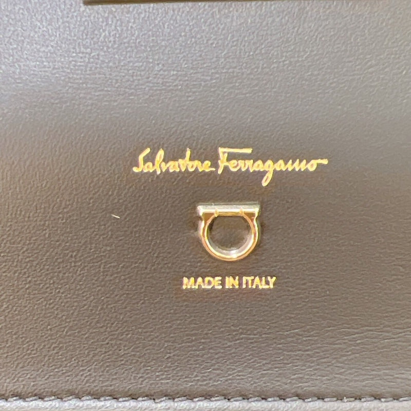 サルヴァトーレ・フェラガモ Salvatore Ferragamo スタジオソフトバッグ AU212909 ブラック ゴールド金具  レザー ユニセックス ハンドバッグ