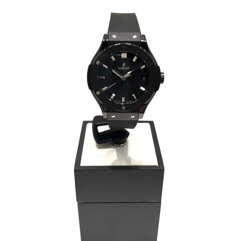 ウブロ HUBLOT クラシックフュージョン ブラックマジック 581.CM.1771.RX ブラック チタン×セラミック メンズ 腕時計