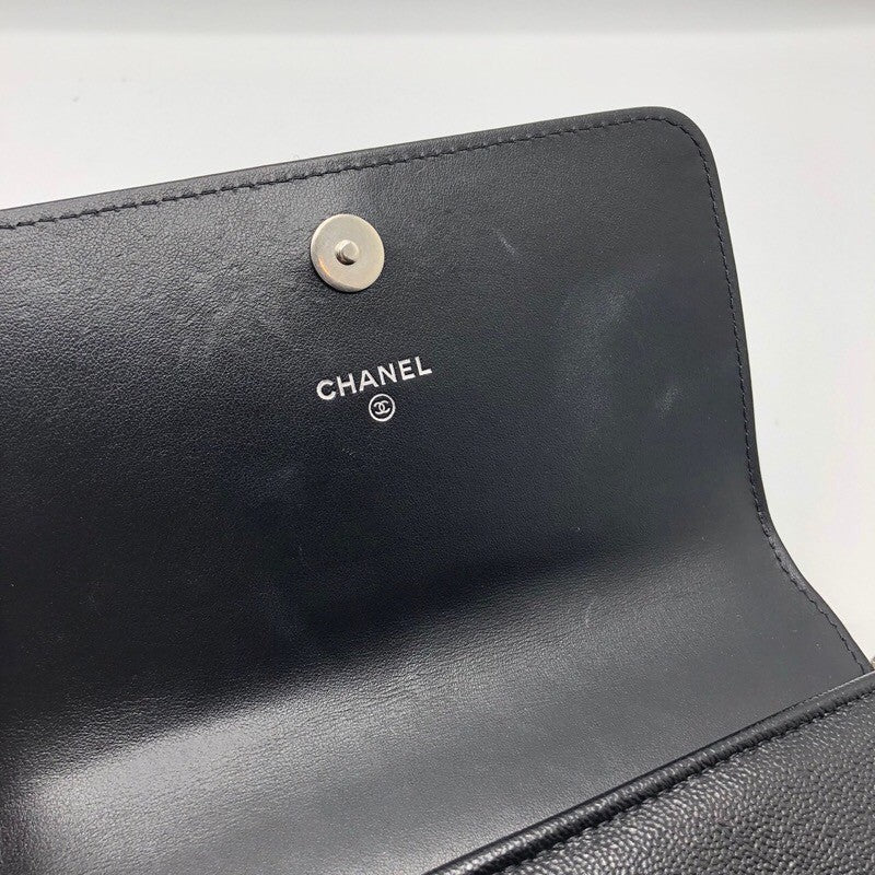 シャネル CHANEL ボーイシャネル チェーンウォレット AP3013 B09142 NK294 ブラック×SV金具 キャビアスキン レディース ショルダーバッグ