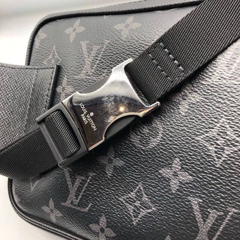 ルイ・ヴィトン LOUIS VUITTON バムバッグ・アウトドア M30245 ...