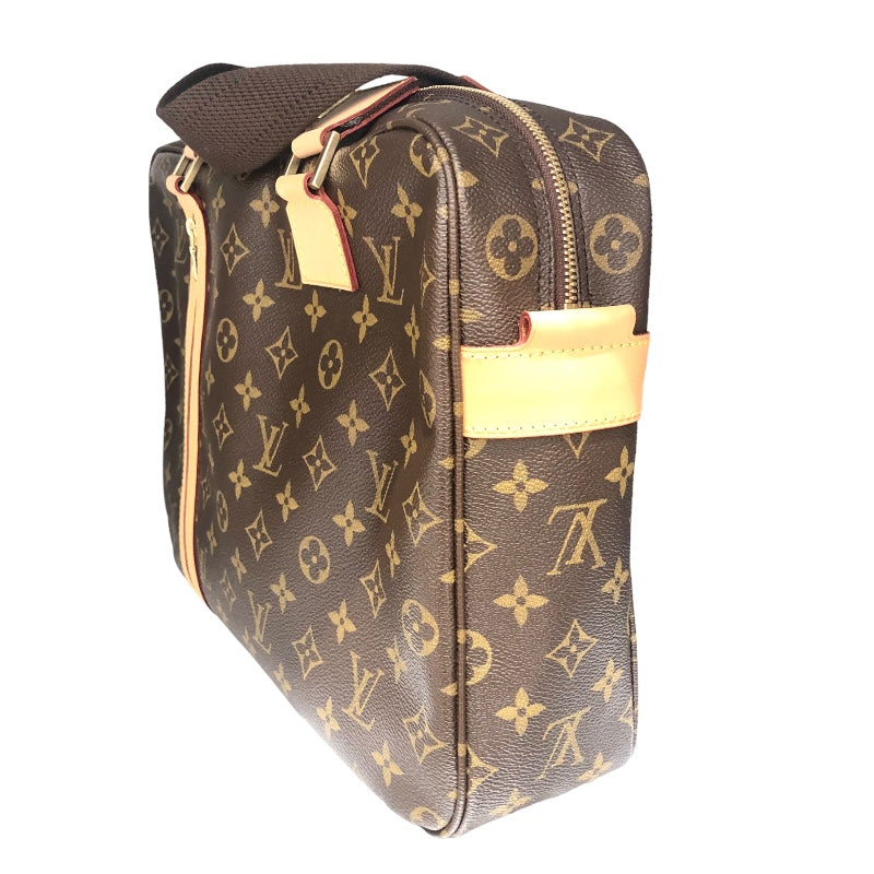 ルイ・ヴィトン LOUIS VUITTON サック・ボスフォール M40043 