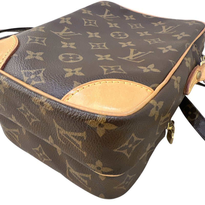 ルイ・ヴィトン LOUIS VUITTON アマゾン M45236 モノグラム ゴールド金具 PVC モノグラム ユニセックス ショルダーバッグ