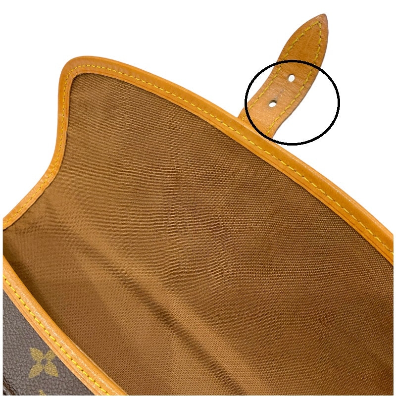 ルイ・ヴィトン LOUIS VUITTON ソローニュ M42250 ブラウン モノグラム 