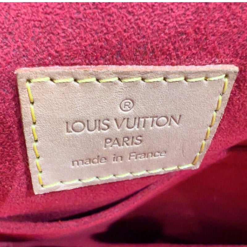 ルイ・ヴィトン LOUIS VUITTON クーサンGM M51141 ブラウン　ゴールド金具  モノグラム レディース ショルダーバッグ