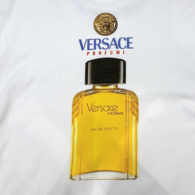 ヴェルサーチ VERSACE パフューム プリント Tシャツ A85575 ホワイト/イエロー  コットン コットン メンズ 半袖Ｔシャツ