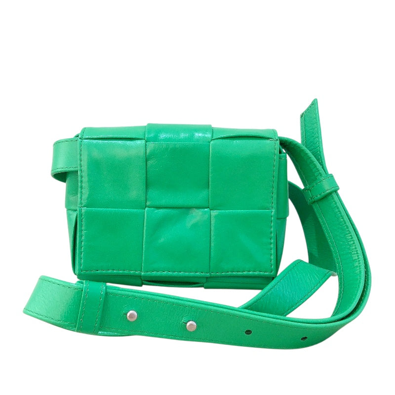 ボッテガ・ヴェネタ BOTTEGA VENETA キャンディーカセット　ショルダーバッグ パラキートグリーン ラムレザー レディース ショルダーバッグ