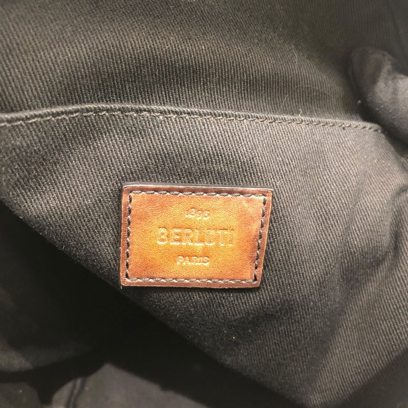ベルルッティ Berluti エクスプローラー スリングバッグ キャンバス メンズ ショルダーバッグ