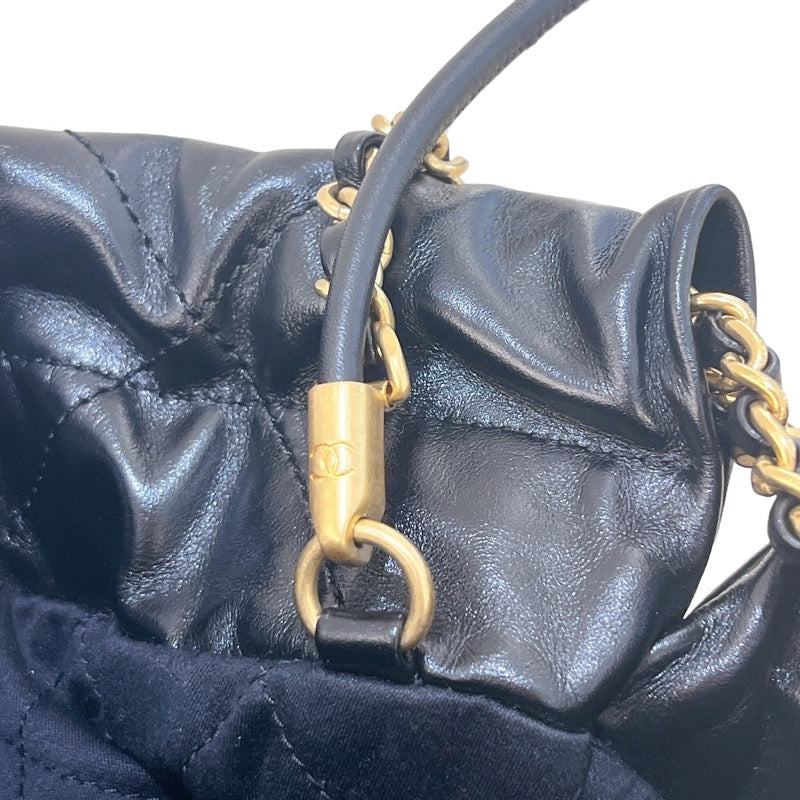 シャネル CHANEL CHANEL 22 ミニ ハンドバッグ AP3980 ブラック　ゴールド金具 シャイニー カーフスキン レディース ショルダーバッグ