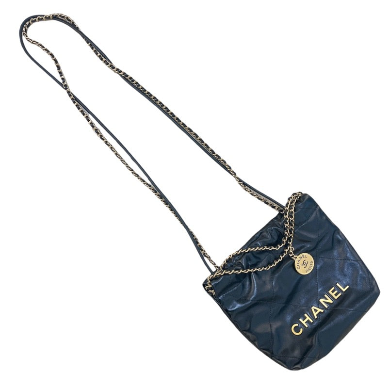 シャネル CHANEL CHANEL 22 ミニ ハンドバッグ AP3980 ブラック ゴールド金具 シャイニー カーフスキン レディース |  中古ブランドリユースショップ OKURA(おお蔵)