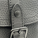 ルイ・ヴィトン LOUIS VUITTON クリストファーXS M58495 ブラック  トリヨンレザー メンズ ボディバッグ