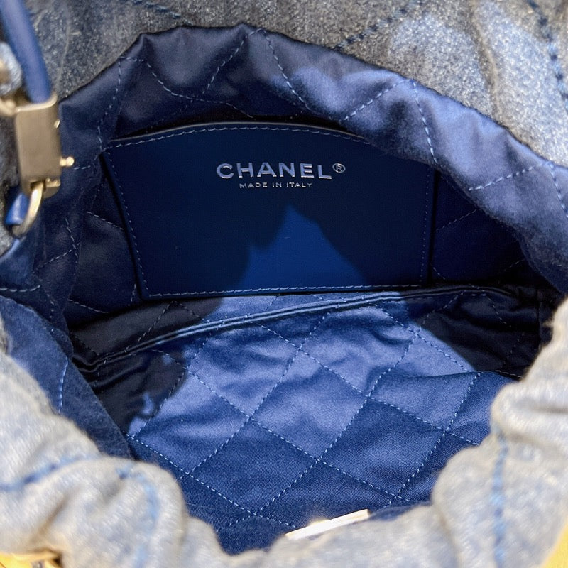 シャネル CHANEL CHANEL22 ミニハンドバッグ AS3980 ブルー　シルバー金具 デニム・スタッズ レディース ショルダーバッグ