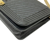 シャネル CHANEL ボーイシャネル Vステッチ チェーンウォレット AP1117 30番台 ブラック ゴールド金具 キャビアスキン レディース ショルダーバッグ