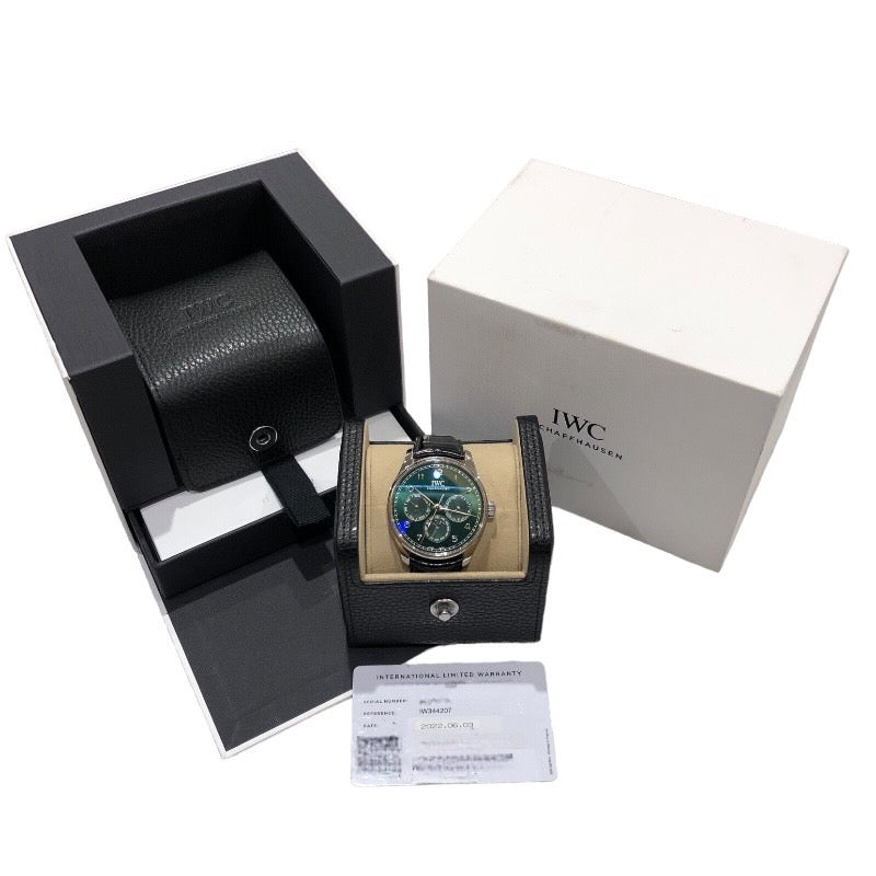 IWC 時計ボックス 付属品付き 新しい時計用ケース | IWCシャフハウゼン