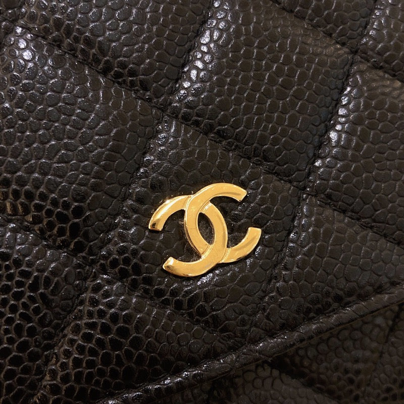 シャネル CHANEL マトラッセ チェーンウォレット AP0250  ブラック ゴールド金具 キャビアスキン レディース ショルダーバッグ