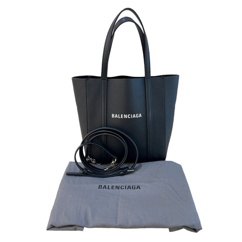 バレンシアガ BALENCIAGA エヴリデイトートバッグXXS 551315 ブラック シルバー金具 レザー ユニセックス ハンドバッグ |  中古ブランドリユースショップ OKURA(おお蔵)