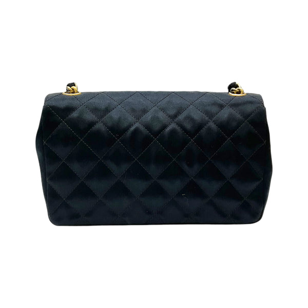 シャネル CHANEL ミニマトラッセ チェーンショルダーバッグ 1番台 ブラック ゴールド金具 サテン レディース ショルダーバッグ