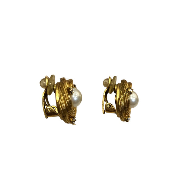 シャネル CHANEL パールイヤリング　 ゴールド フェイクパール/ラインストーン アクセサリー