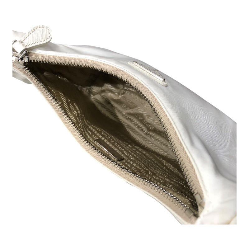プラダ PRADA Re-Edition ショルダーバッグ 1BH204 ホワイト　シルバー金具 ナイロン レディース ショルダーバッグ