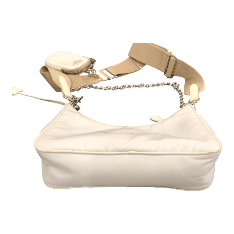 プラダ PRADA Re-Edition ショルダーバッグ 1BH204 ホワイト　シルバー金具 ナイロン レディース ショルダーバッグ